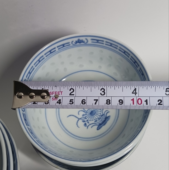 Bundle of 9 Rice Eyes Bowls Dragon & Flower Patterns Blue & White - Picture 5 of 7